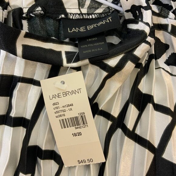 NWT Lane Bryant Accordion sleeveless women's black white top size 18/20 - Picture 3 of 8